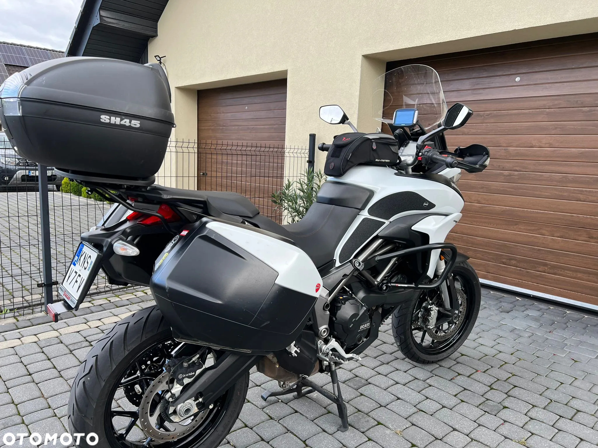 Ducati Multistrada - 16