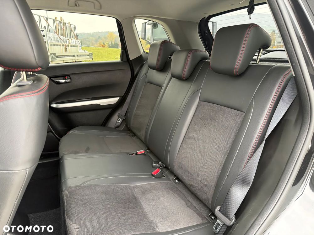 Suzuki Vitara 1.4 Boosterjet Premium 2WD - 16