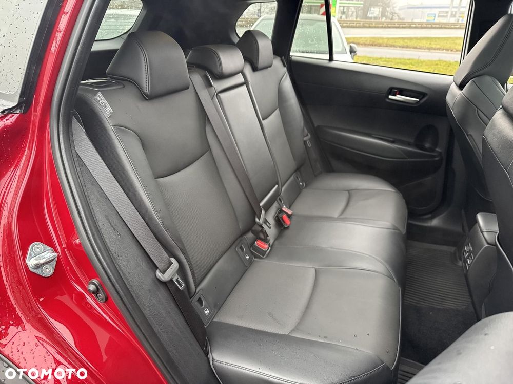 Toyota Corolla Cross 2.0 Hybrid Executive - 26