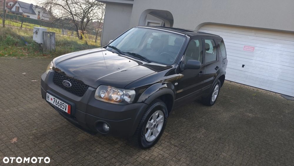 Ford Maverick Highclass - 2