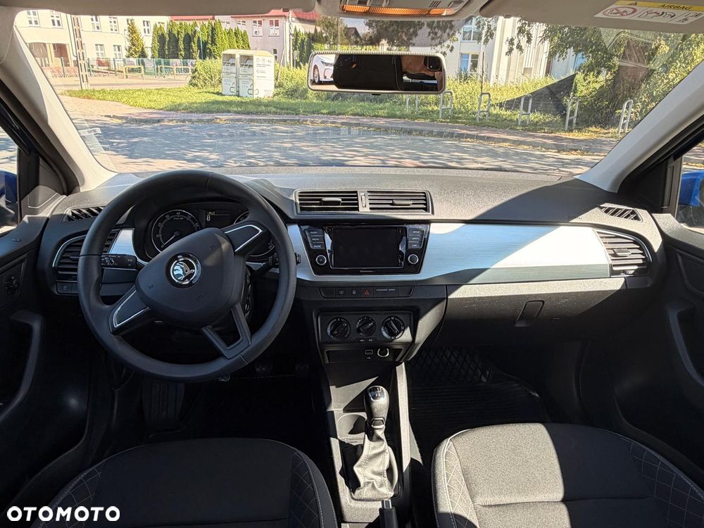 Skoda Fabia - 12