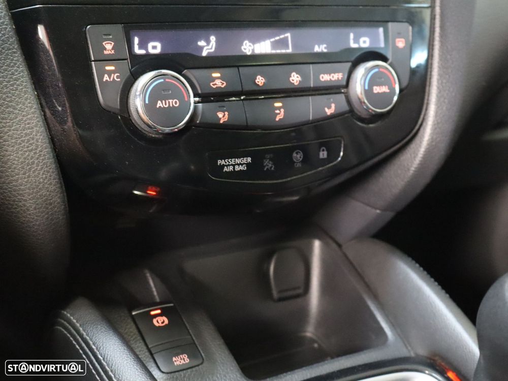 Nissan Qashqai 1.5 dCi Business Edition - 17