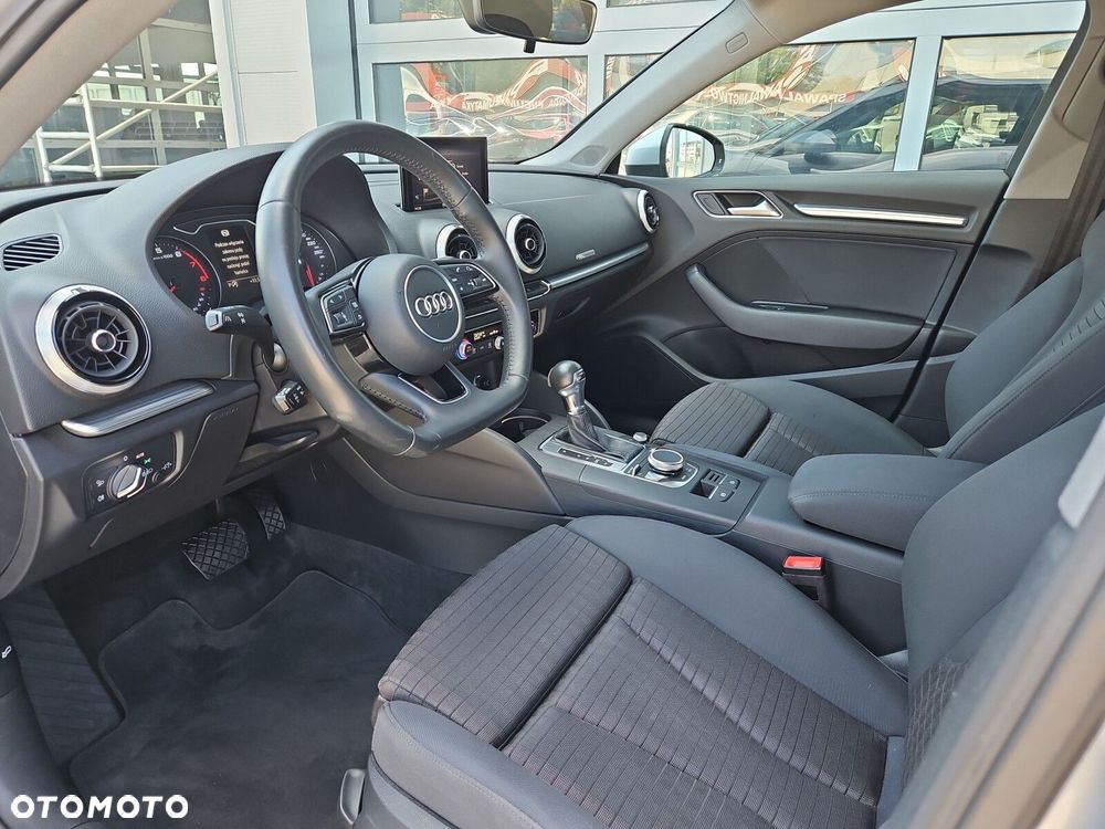 Audi A3 Limousine 35 TFSI Sport S tronic - 10