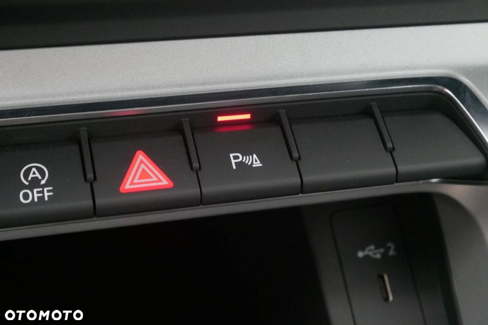 Audi Q3 2021