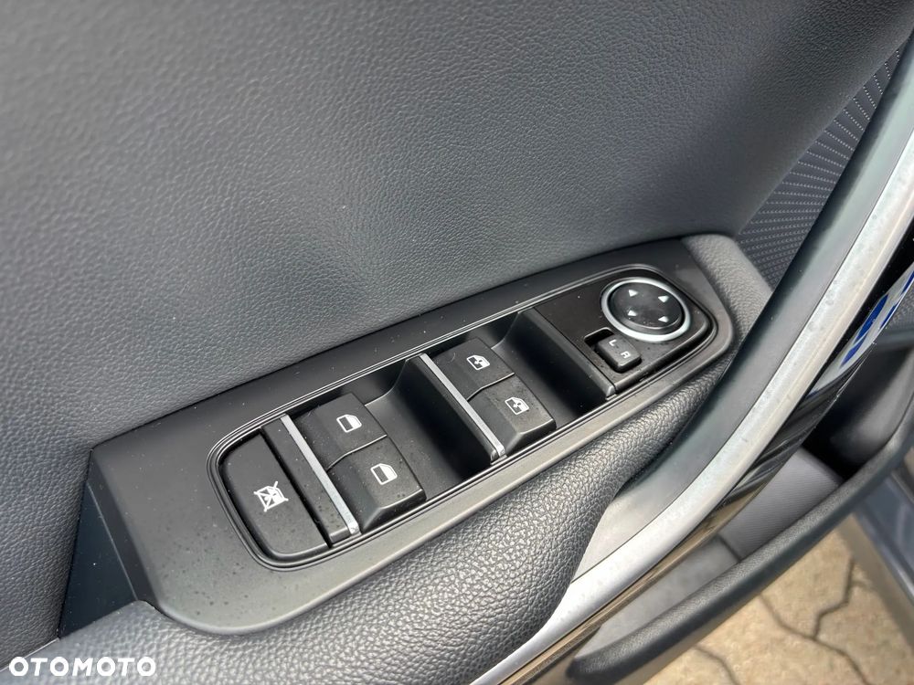 Kia Ceed 1.6 CRDi SCR L Business Line DCT - 27