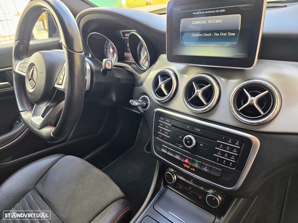 Mercedes-Benz CLA 180 d Shooting Brake AMG Line Aut. - 49