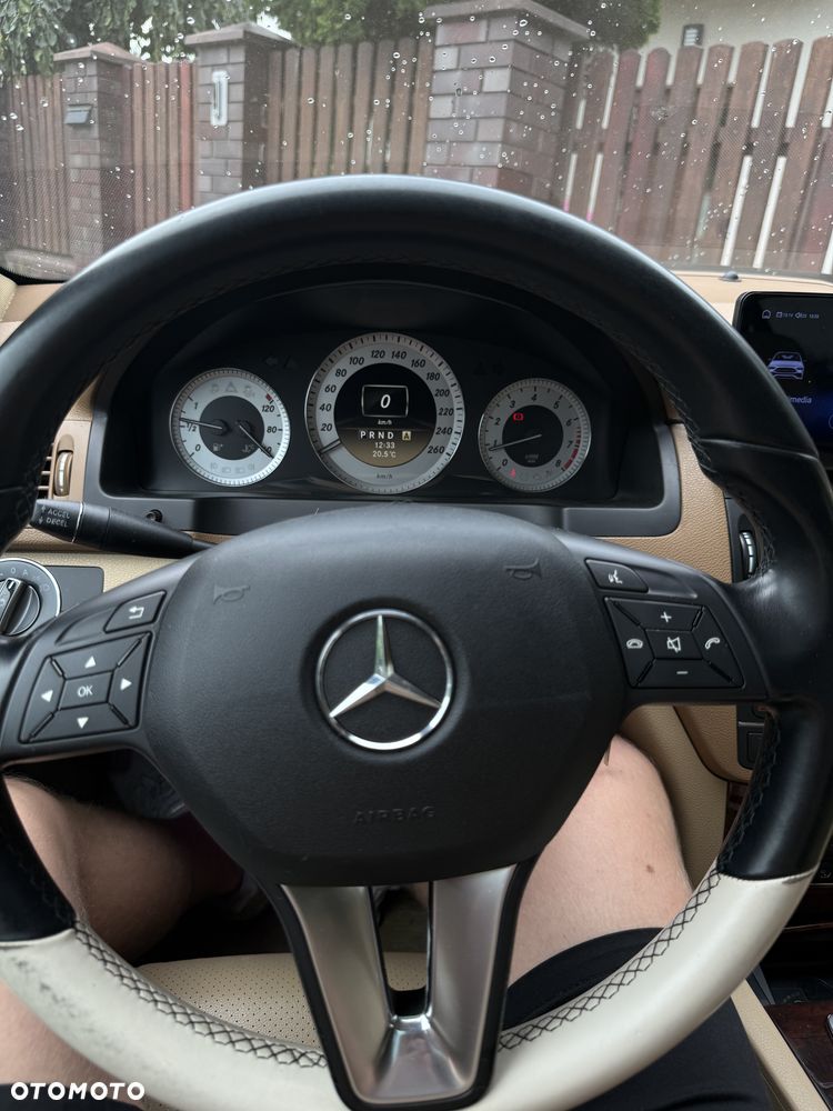 Mercedes-Benz Klasa C 300 Avantgarde 4-Matic - 20