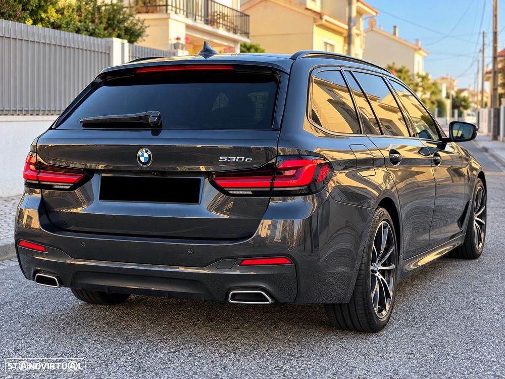 BMW 530 2023 photo 3