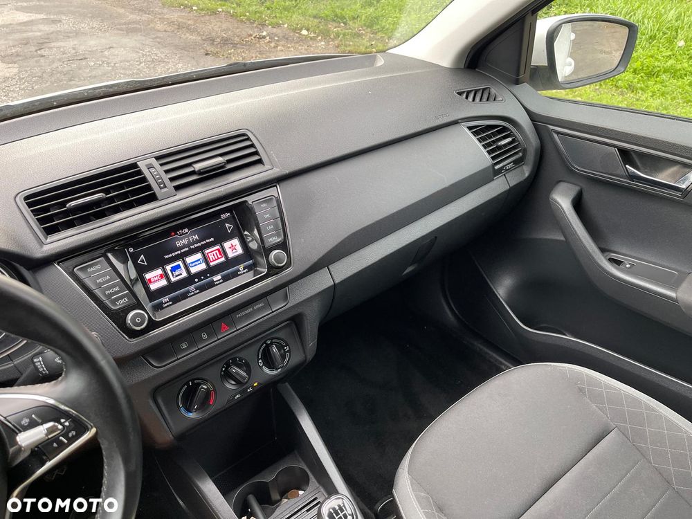 Skoda Fabia 1.0 MPI Cool Edition - 16