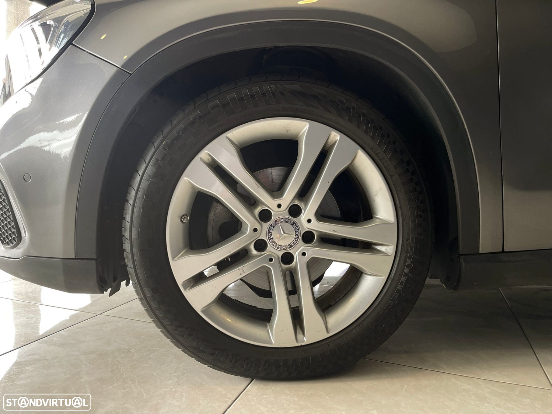 Mercedes-Benz GLA 200 d Urban - 10