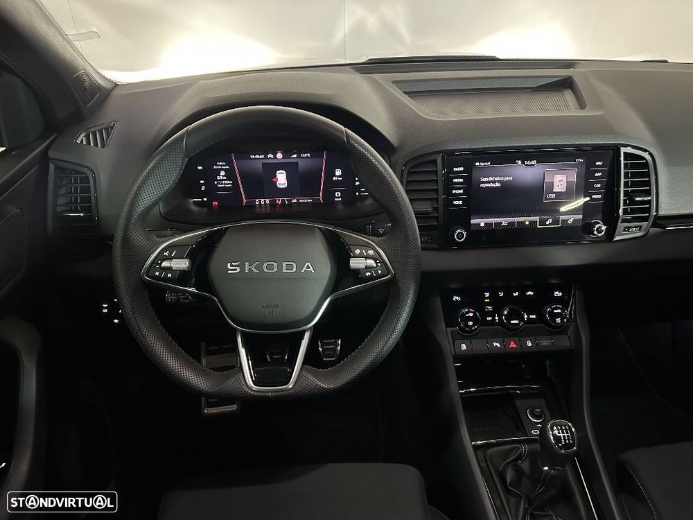 Skoda Karoq 1.0 TSI Sportline - 11