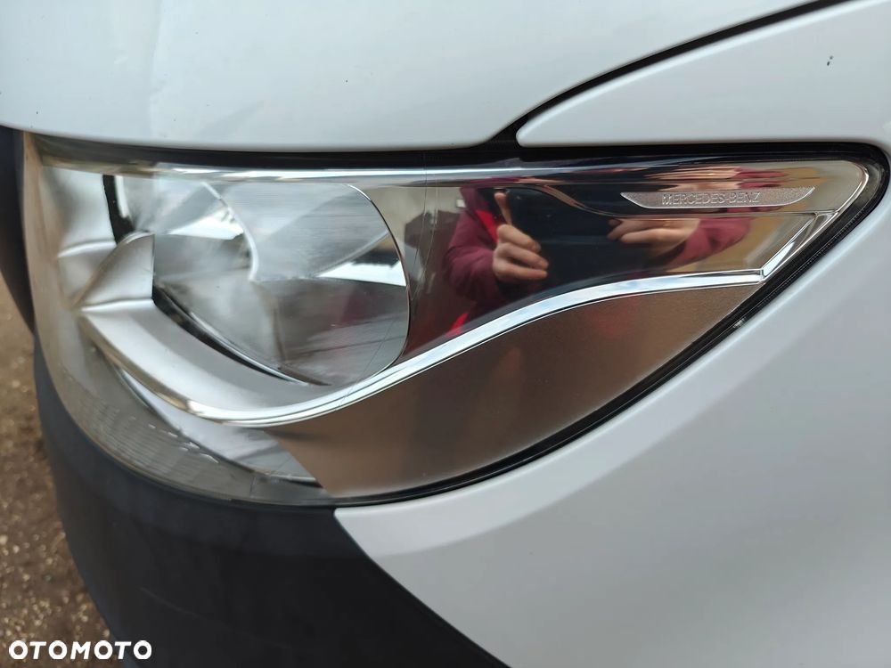 Mercedes-Benz SPRINTER - 11