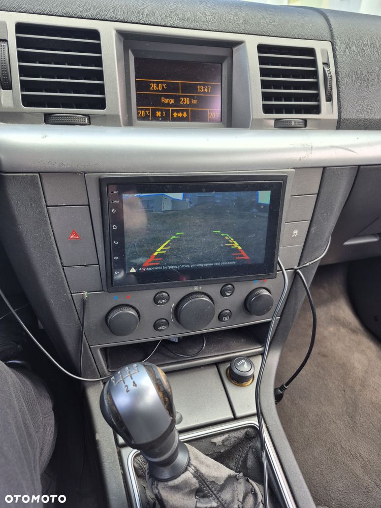 Opel Vectra 1.8 - 10