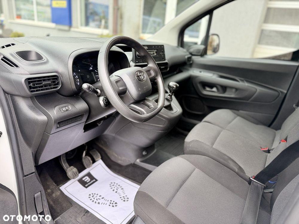 Toyota Proace City - 9