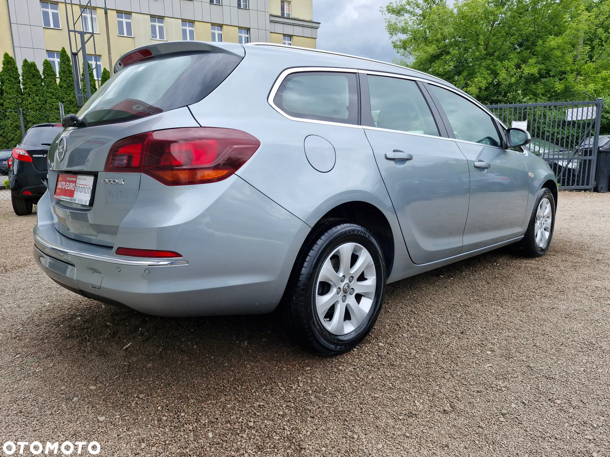 Opel Astra IV 1.4 T Cosmo S&S EU6 - 5