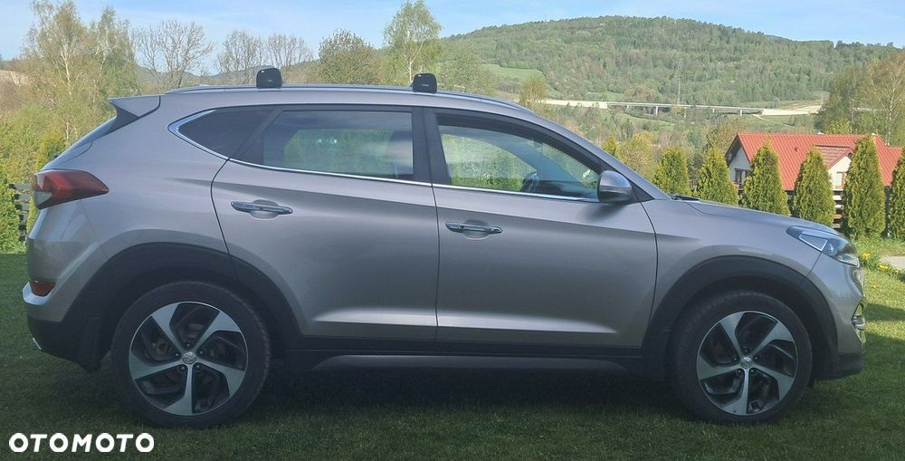 Hyundai Tucson - 8