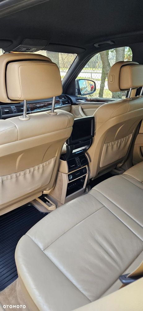 BMW X5 3.5d xDrive - 26