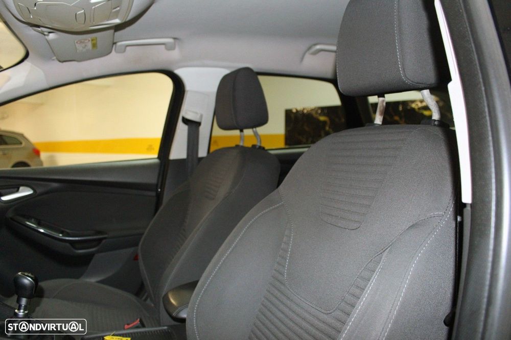 Ford Focus SW 1.5 TDCi Titanium - 15