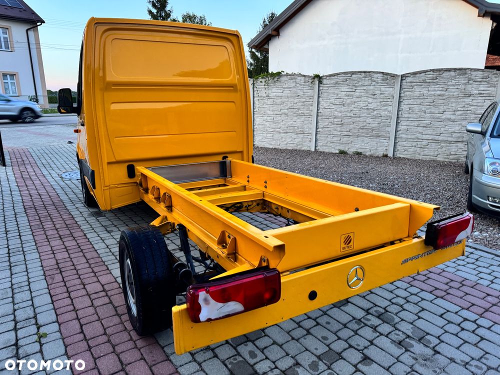 Mercedes-Benz 314 - 8