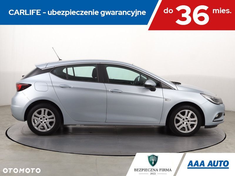 Opel Astra - 8