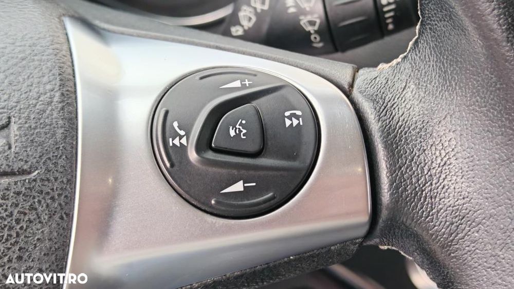 Ford Kuga 2.0 TDCi 4x4 Aut. Titanium - 21