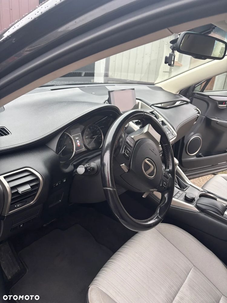 Lexus NX 200t Elite AWD - 6