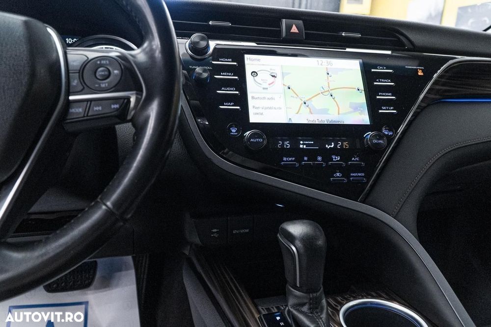 Toyota Camry 2.5 Dynamic - 36