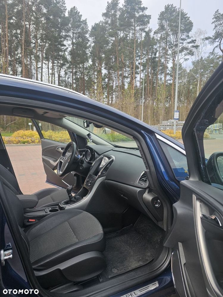 Opel Astra 1.4 Turbo - 15