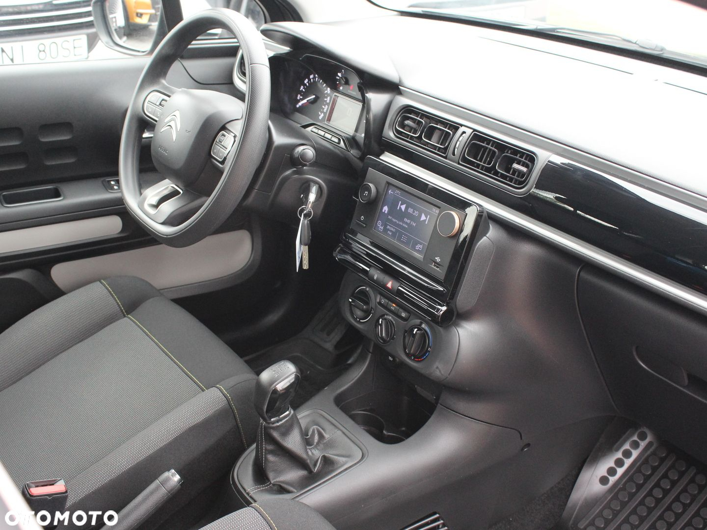 Citroën C3 1.2 PureTech Plus - 12