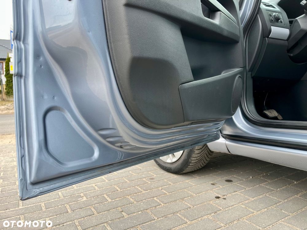 Opel Zafira - 8