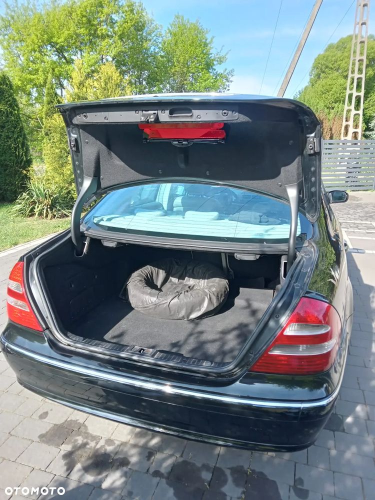 Mercedes-Benz Klasa E 200 Kompressor Avantgarde - 13