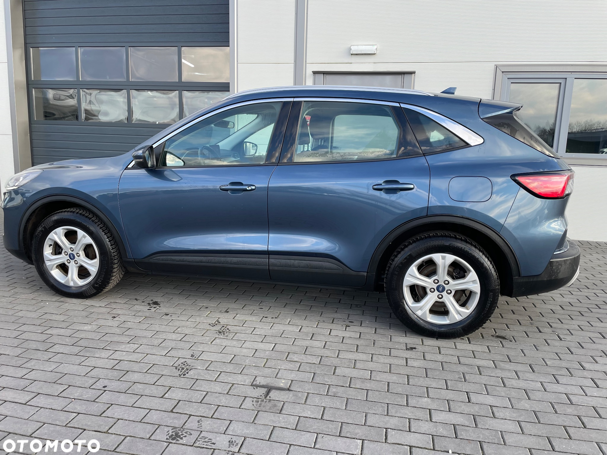Ford Kuga 2.0 EcoBlue Hybrid COOL&CONNECT - 14