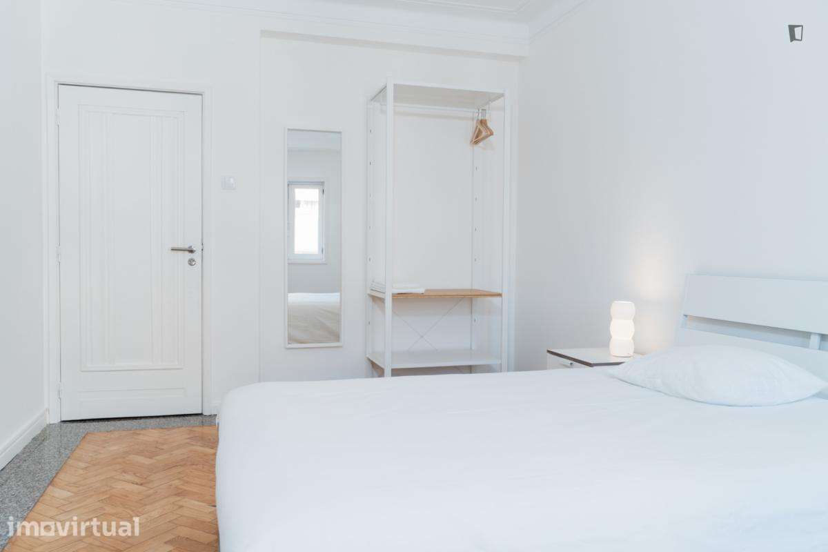 Quarto - localizado em Cedofeita Porto - Grande imagem: 2/36