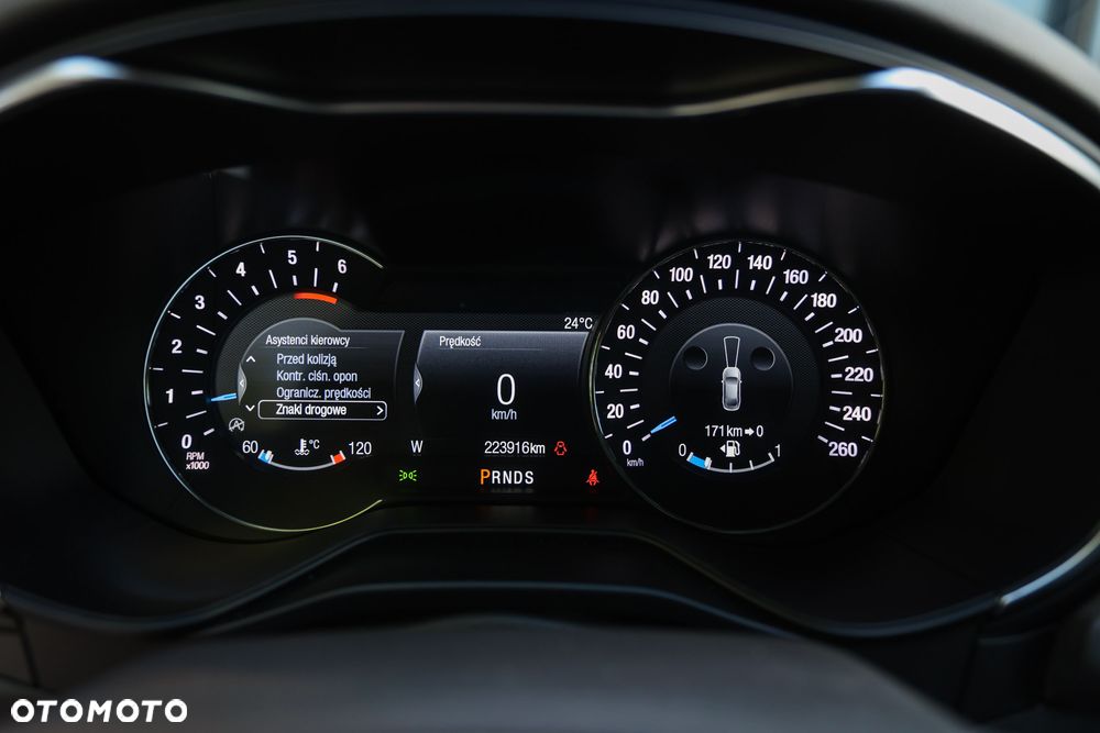 Ford Mondeo 2.0 EcoBlue Titanium - 26