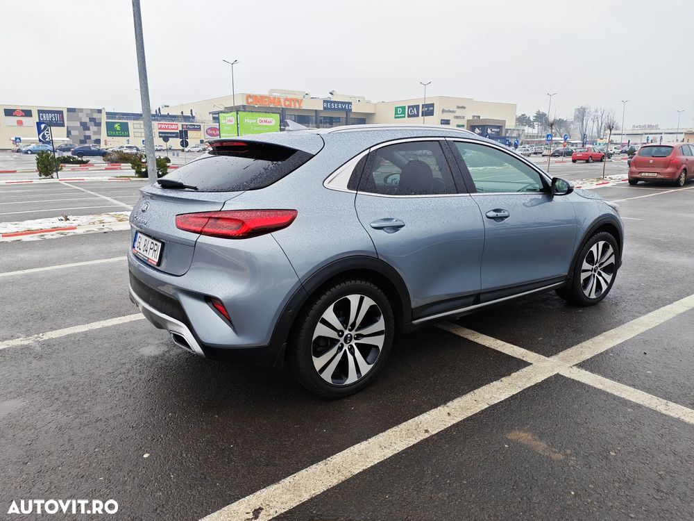 Kia XCeed 1.4 T-GDI 6MT Style - 4
