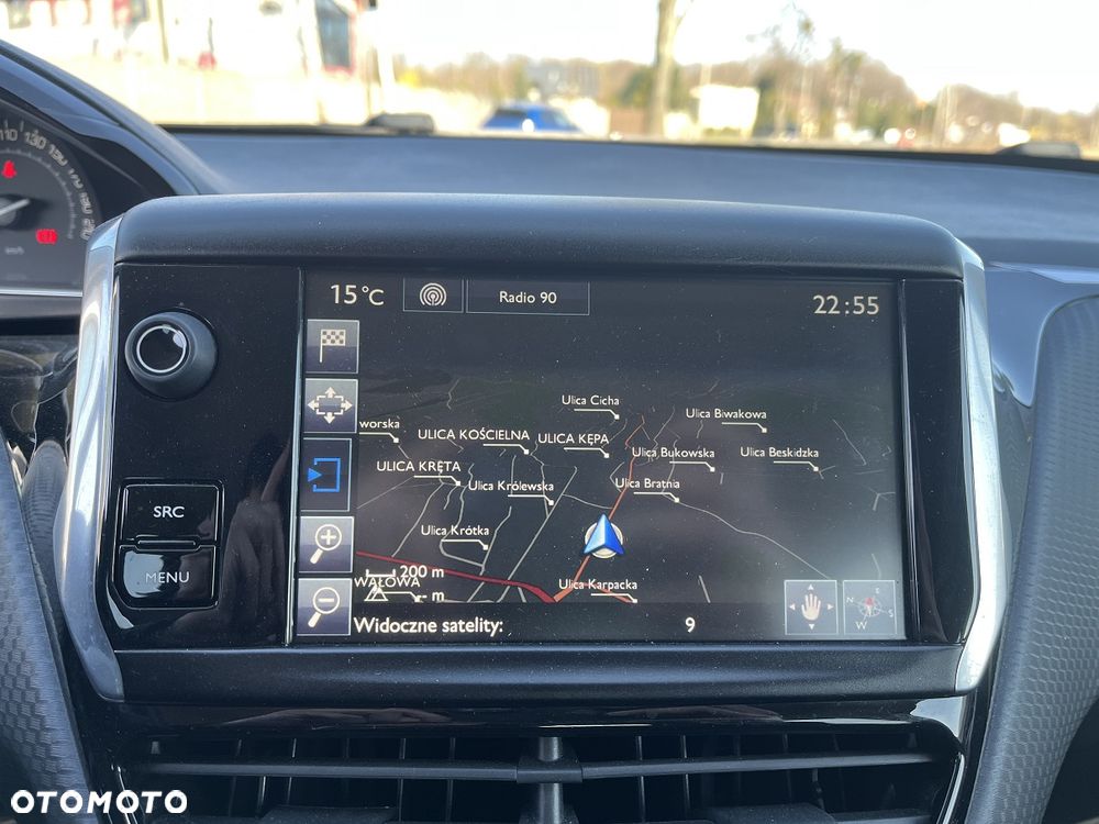 Peugeot 2008 1.2 Pure Tech Allure S&S EAT6 - 11