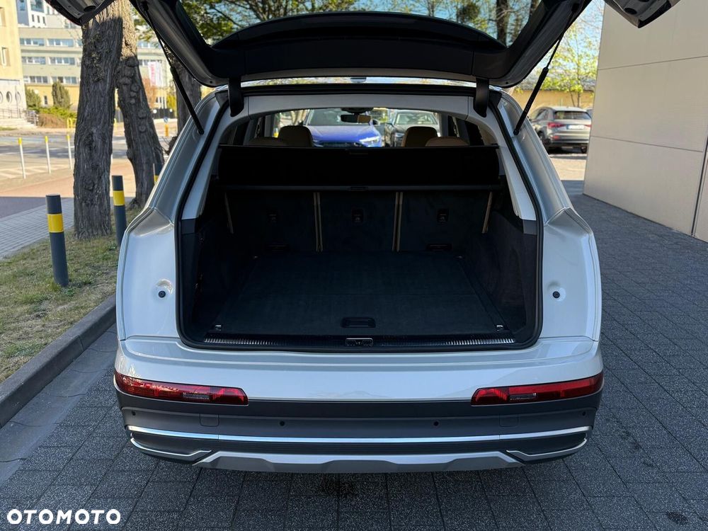 Audi Q7 - 13