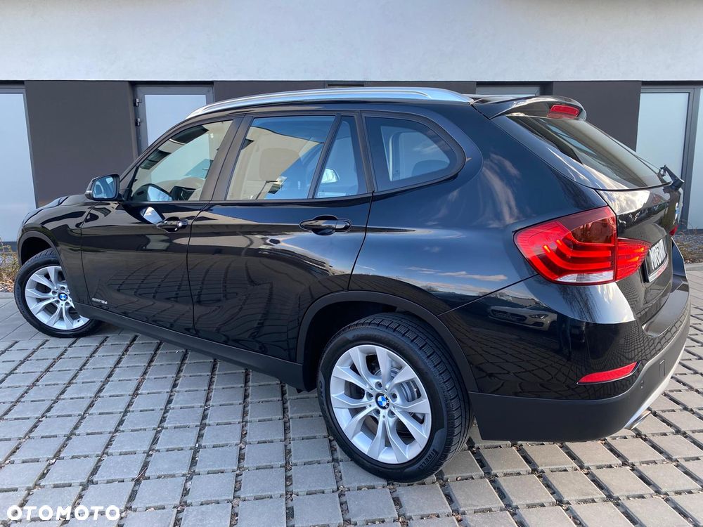 BMW X1 sDrive18d Sport Line - 8