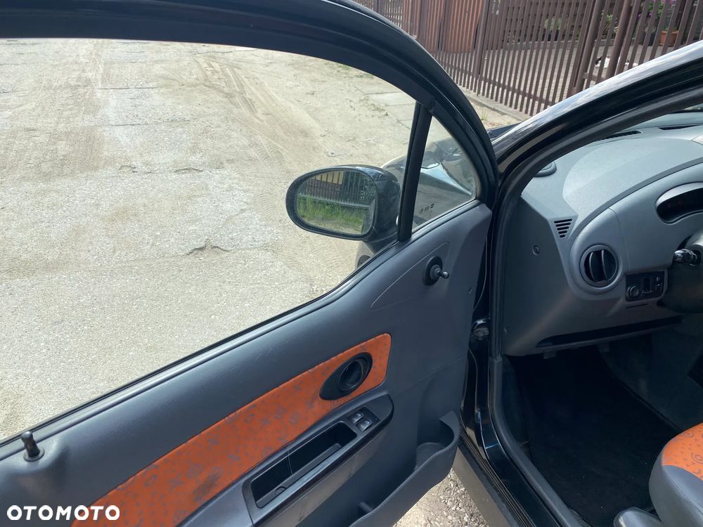 Chevrolet Matiz 1.0 SE - 17