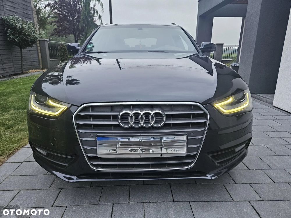 Audi A4 Avant - 1