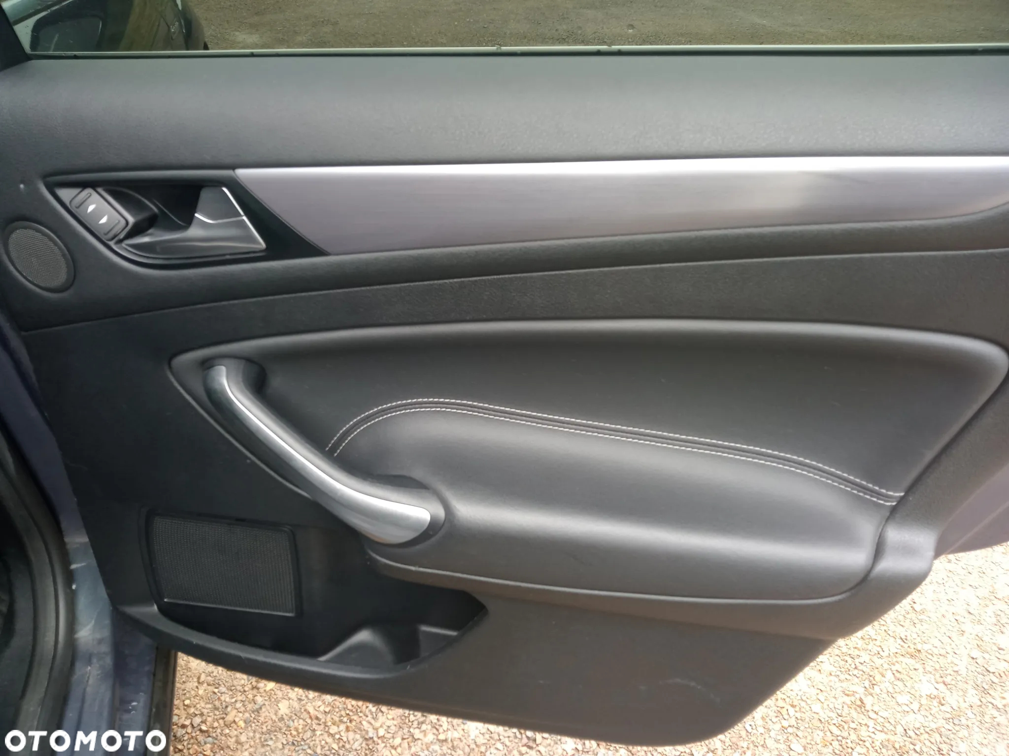 Ford Mondeo 2.0 TDCi Titanium LXS - 13