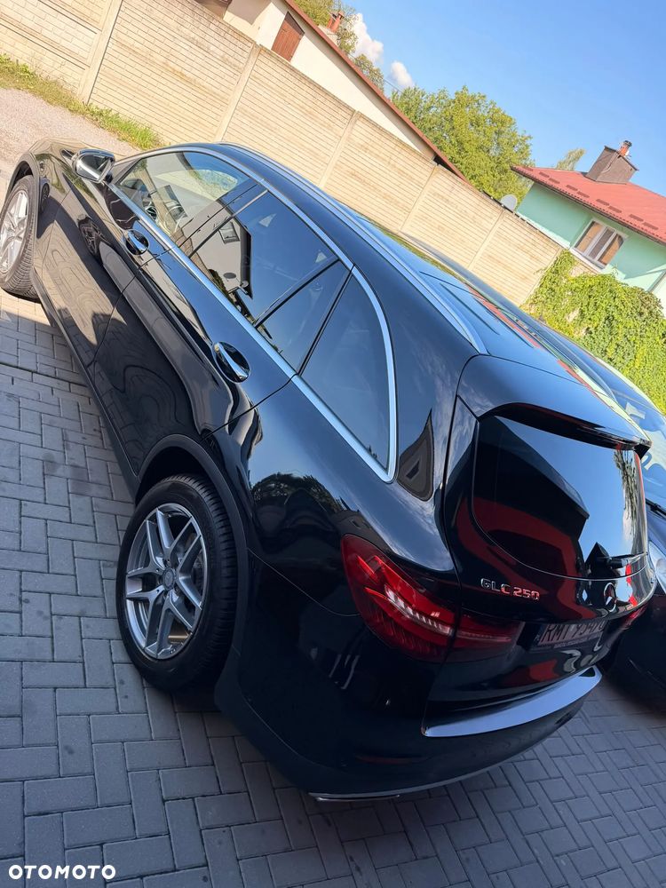 Mercedes-Benz GLC - 7