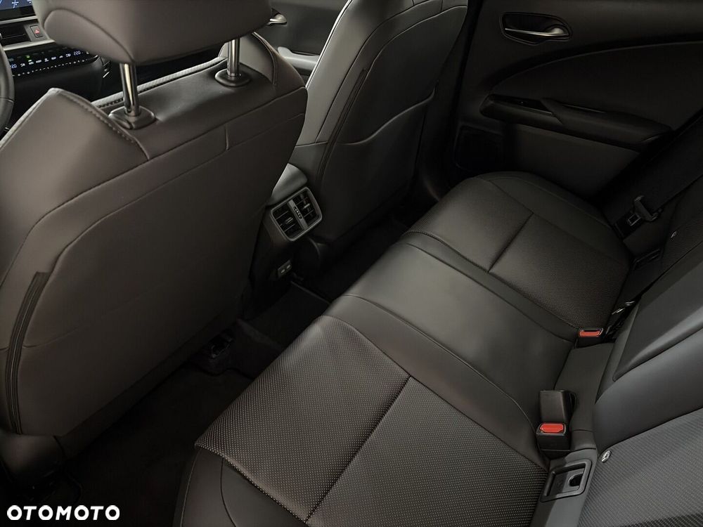 Lexus UX 300h Prestige - 12