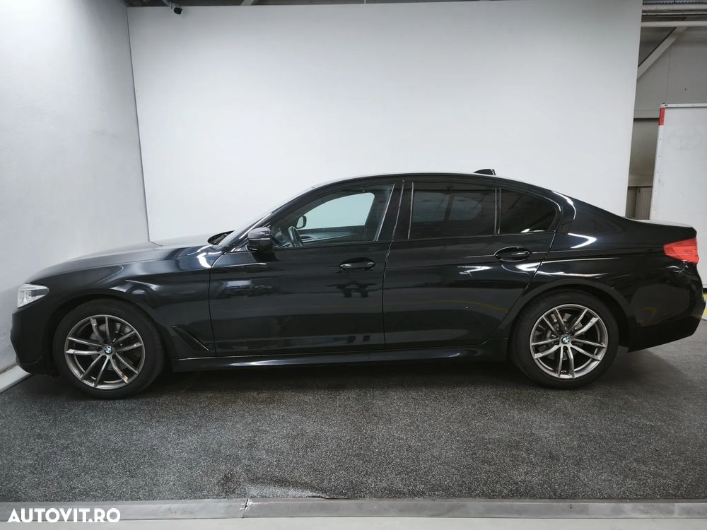 BMW Seria 5 520d xDrive Aut. - 2