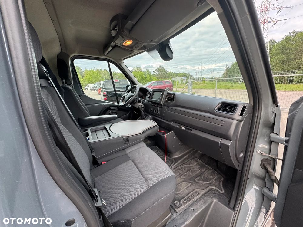 Renault Master L4H2 - 15