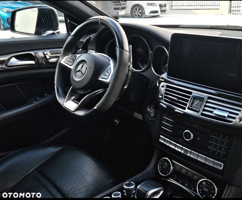 Mercedes-Benz CLS - 37