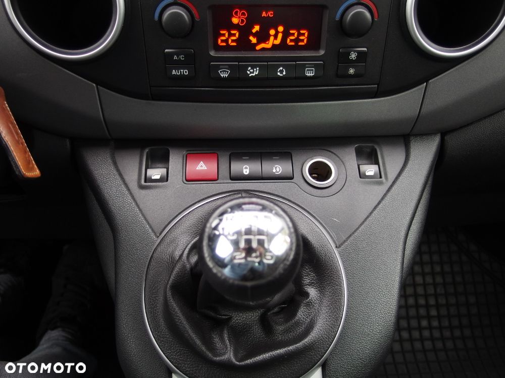 Citroën Berlingo 1.6 BlueHDi XTR S&S - 19