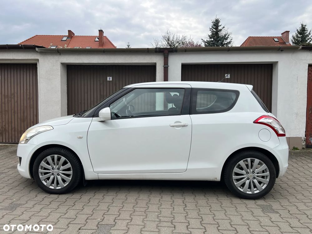 Suzuki Swift 1.2 Club - 3