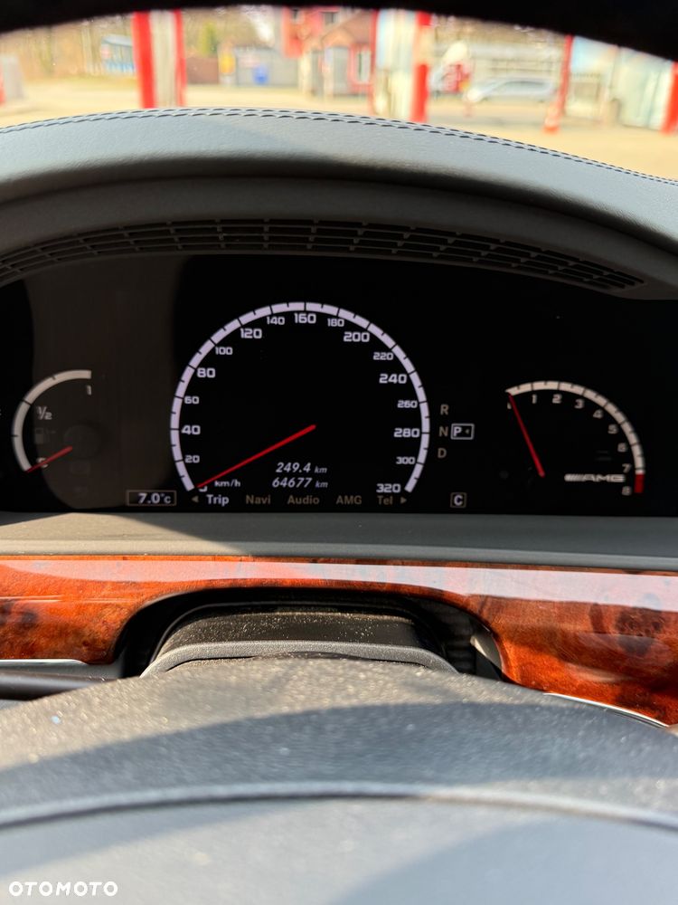 Mercedes-Benz Klasa S 63 AMG L 7G-TRONIC - 32