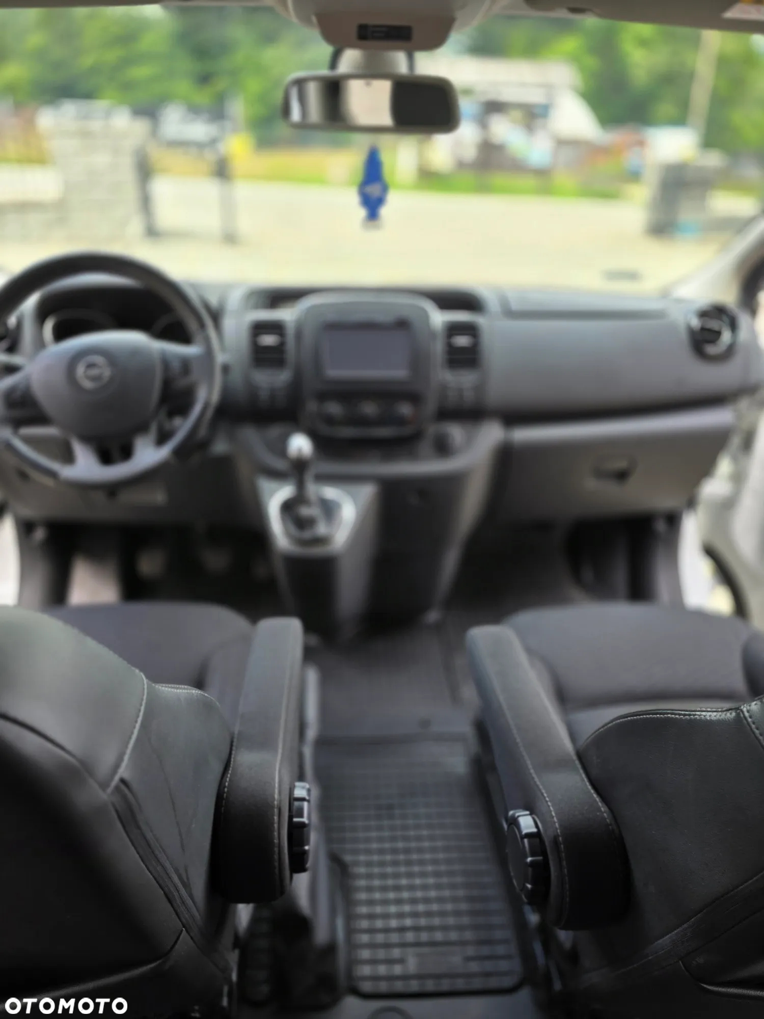 Opel Vivaro L2H1 2.9t Sport - 7